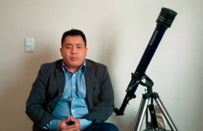 Dr. Arturo Solis Santomé